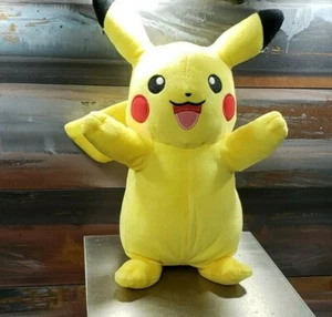 Peluche Pokemon Pikachu Power Action Wicked Cool Toys 2018 - Imagen 1 de 3