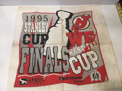 New Jersey Devils Rally Towel 1995 Stanley Cup Finals We Want the Cup Cover