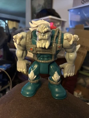 "Figura de acción Imaginext Doomsday 2016 DC Super Friends 7"" Mattel gris azulado usada" Foto 1 de 4