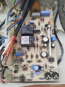 HONEYWELL SCHEDA ACCENSIONE Funzionante!MODELLO: S4562DM1006 X CALDAIA FERROLI - Foto 1 di 3