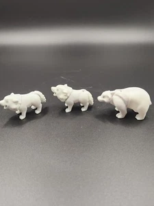 2 Kinder Joy Wolfs #28 And 1 Bear - Picture 1 of 5