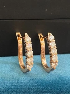 Stunning 0.80 TCW Round Brilliant Cut Natural Diamonds Hoop Earrings In 18K Gold - Picture 1 of 12