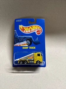 1990 Hot Wheels - Ramp Truck - #0700 - No 187 - New In Package - Picture 1 of 4