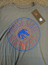 Official NCAA Boise State Broncos BSU Buster Bronco M Medium T Shirt 
