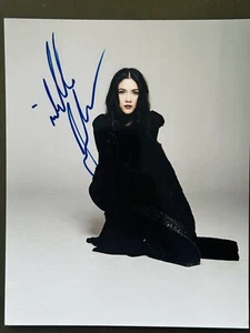 Isabelle Fuhrman signed 8x10 photo in person. Orphan First Kill - Picture 1 of 1