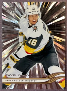 2025-26 Upper Deck Outburst Silver #183 Pavel Dorofeyev Vegas Golden Knights - Bild 1 von 1