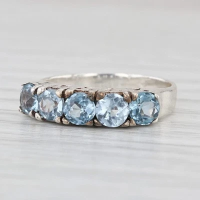 Anillo de espinela de plata de ley creado en laboratorio de 1,40 quilates tamaño 4,25 apilable Foto 1 de 4