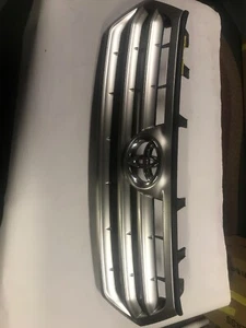 11-13 TOYOTA HIGHLANDER GRILLE - Picture 1 of 10