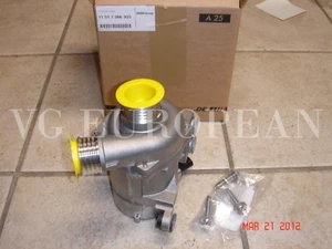 BMW E82 E88 128i E85 E86 E89 Z4 30i 3.0si Genuine Electric Water Pump w/Bolt Kit - Picture 1 of 5