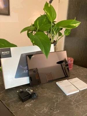 SONY Xperia Tablet Z in schwarz - Bild 1 von 4