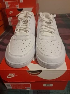 Nike Court Vision Lo Herrengröße 8/ Damengröße 9,5 - Bild 1 von 8