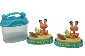 LITTLEST PET SHOP Set 2 Einsiedler tragbare Haustiertransporter 1 Abdeckung 2 Haustiere #929 - Bild 1 von 3