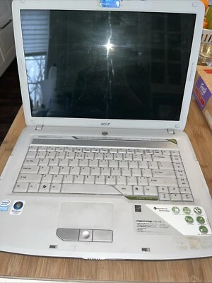 Acer 5720-4126 Aspire Laptop - Image 1 of 4