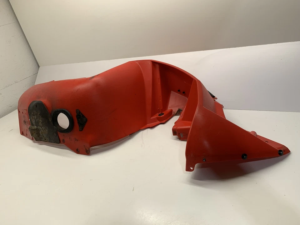 Fender Asm, derecha, rojo - Polaris Fusion 600 59032 2006 Foto 1 de 4