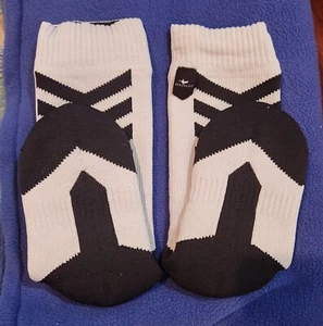 Waterproof Cold Weather Mid Length Sock w Hydrostop Grey/Black Sealskinz - Picture 1 of 7