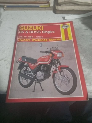 SUZUKI GS125 & DR125 SINGLES 123cc 1982 to 1994 HAYNES WORKSHOP MANUAL 888 - Image 1 of 3