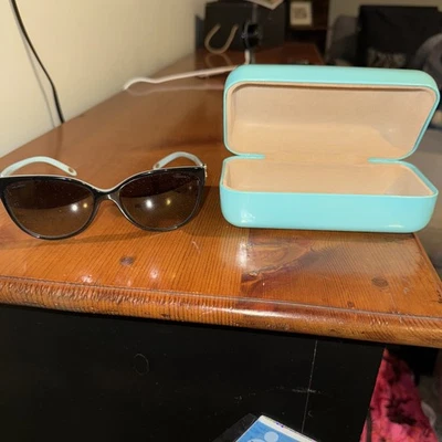 Gafas de sol unisex Tiffany & Co. 4089B Foto 1 de 4