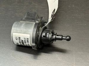 Toyota Lexus OEM 85661-48030 Headlight Level Adjustment Sensor Motor Genuine - Picture 1 of 3