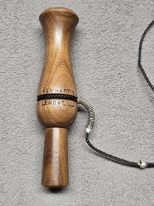 Vintage Ken Martin Goose Call Lemont Illinois Red Reed Walnut With Lanyard  - Picture 1 of 14