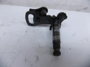 HONDA VFR400 NC24 Gear change shaft - Picture 1 of 1