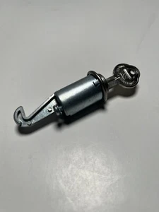 Glove Box Lock Set 1967-1968 Firebird Camaro 1966-1967 Nova 1964 Impala - Picture 1 of 1