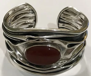 Brazalete ondulado cornalina Dominque Dinouart Domingo DDD de plata de ley - Imagen 1 de 9