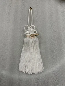 Junction Produce Kiku Knot Fusa White Medium Size Authentic Authorized Dealer - Picture 1 of 10