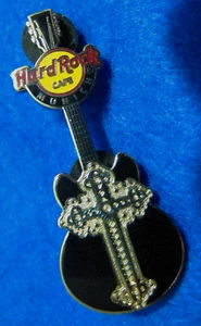 SERIE DE GUITARRA NEGRA CRUZ IGLESIA CELTA MUNICH ALEMANIA Hard Rock Café PIN LE - Imagen 1 de 1