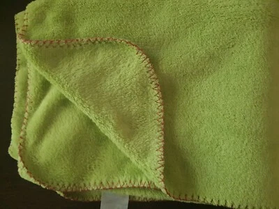 Edredom Kidsline verde limão macio costura vermelha berço cobertor Lovey  - Imagem 1 de 4