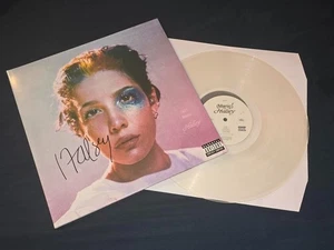 Halsey - Manic SIGNED/AUTOGRAPHED 12" Clear Vinyl Record LP - Picture 1 of 2