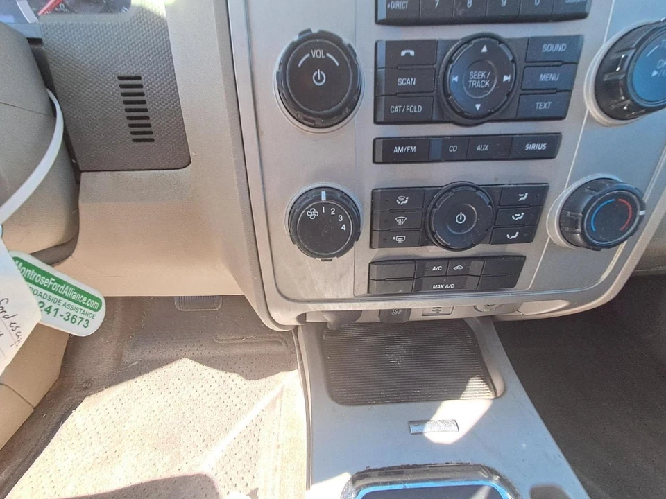 2011 Ford Escape Used HVAC Climate Control Unit VIN 7 3657053 92000 Miles - Image 1 of 4