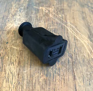 2 Prong Female Electrical Outlet - Black, polarized cord receptacle connector - Picture 1 of 7