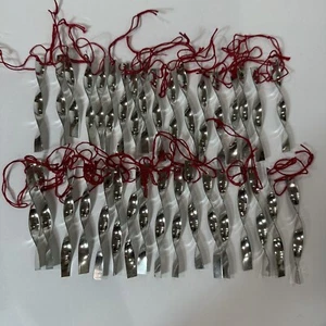 Vintage gedrehter Metall Weihnachtsbaum Eiszapfen Ornamente 3,5 Zoll silberfarben 35 - Bild 1 von 6