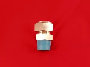 Conector macho de aleación Swagelok Inconel 600, 1""T X 3/4""MNPT, INC-1610-1-12 - Imagen 1 de 1