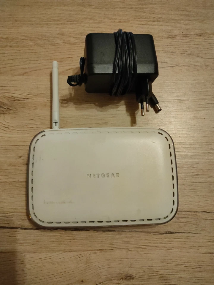 NETGEAR WGR614 54 Mbps 4-Port 100 Mbps Verkabelt Router (WGR614v6) - Bild 1 von 2