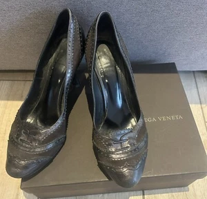 Bottega Veneta Damen Pumps Gr. 38 Leder & Wildleder Mix - Bild 1 von 6