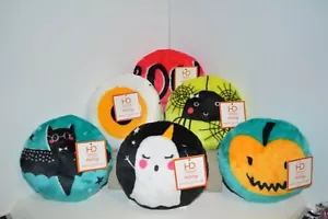 U PICK HALLOWEEN Mini ALMOHADA DE PELUCHE Redonda Murciélago Calabaza BOO Araña OJO FANTASMA Rosa - Imagen 1 de 19