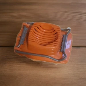 Vintage 70er Eierschneider Made in England Orange Mandarine Melamin sehr guter Zustand - Bild 1 von 4