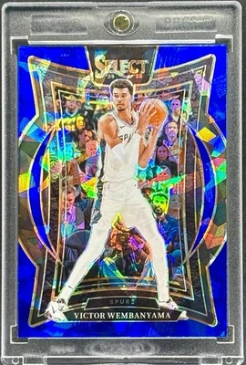 Victor Wembanyama RARO REFRACTOR DE HIELO AGRIETADO AZUL TARJETA DE INVERSIÓN SSP COMO NUEVO Foto 1 de 2