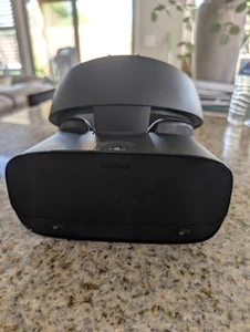 Oculus Rift S Vr Headset Only - Great Condition - Picture 1 of 8