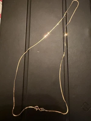 Figura 8 Collar Cadena Oro 14K Sólido 18 Pulgadas Foto 1 de 3