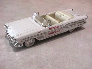 1958 Pontiac Convertible - Indianapolis 500 Pace Car - 1/43rd Scale Diecast - Picture 1 of 3