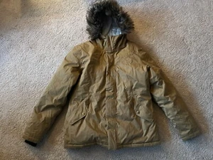 THE NORTH FACE ~ Kids Puffer Jacket ~ Size XL 18 ~ Girls Hooded - Picture 1 of 3