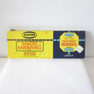 MODEL MOTORING AURORA SLOT CAR HO 9" TWO LANE CRISSCROSS ROADWAY TRACKS 2 PCS - Picture 1 of 9