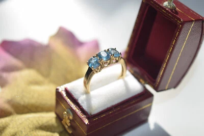 Juego de garras de oro amarillo de 9 quilates kiyanita de pavo real Foto 1 de 4