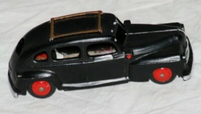 Vintage Tekno Ford Taxi Die-Cast Car in Excellent Condition - Image 1 of 4