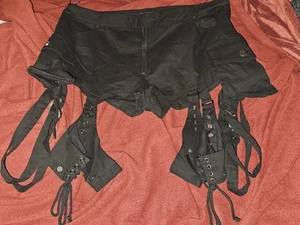PUNKRAVE SEXY GOTHIC OUTFIT MIT STRAPSE 4XL Rock Shorts BDSM Grufti Siehe Bilder - Bild 1 von 7