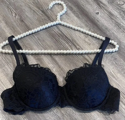 Sujetador festoneado con aros y balconet de encaje floral negro para mujer La Senza 36B Foto 1 de 4