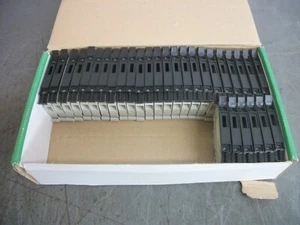 TELEMECANIQUE BOX OF 30 4mm2 DISCONNECT TERM BLOCK FUSES AB1FUSE435U6X NIB - Picture 1 of 3