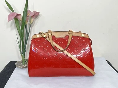 Bolso de hombro 100% auténtico Louis Vuitton Brea MM VERNIS ROJO EXCELENTE Foto 1 de 4